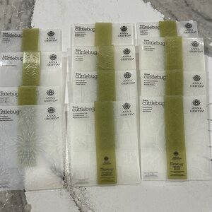 Anna Griffin Cuttlebug Embossing Folders - Green and Clear